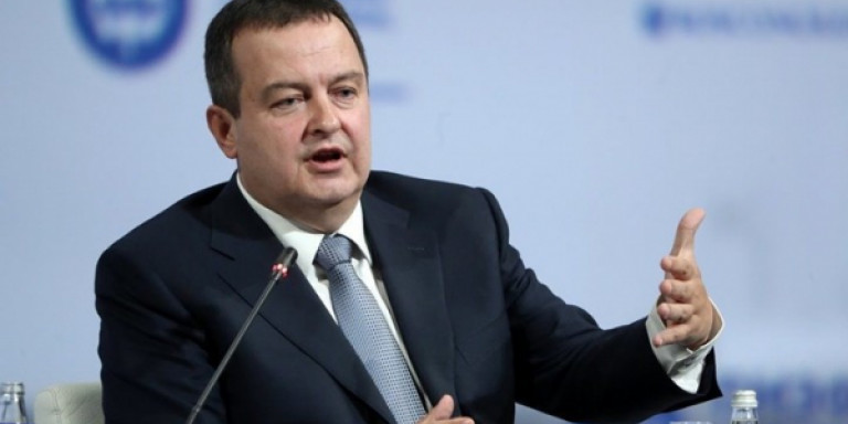 Οργή στη Σερβία για το κλείσιμο των συνόρων από την Ελλάδα