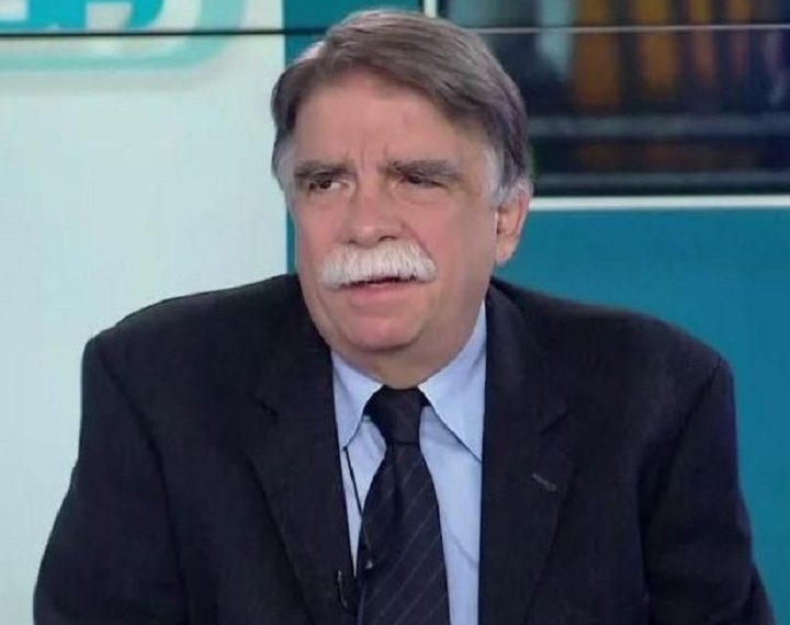 Αλκιβιάδης Βατόπουλος: Υπέρ της δημοσιοποίησης των πρακτικών της επιτροπής των ειδικών – Τι είπε για σχολεία