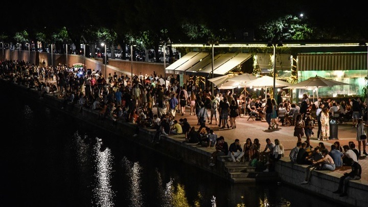 Ιταλία: Μέχρι το τέλος του μήνα χρήση μάσκας σε κλειστούς χώρους και σε χώρους με πολυκοσμία