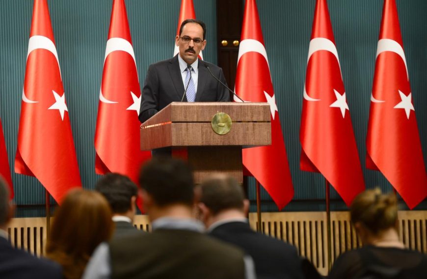 Ιμπραήμ Καλίν :Ο διάλογος με την Ελλάδα θα συνεχιστεί-Νέες αποκαλύψεις