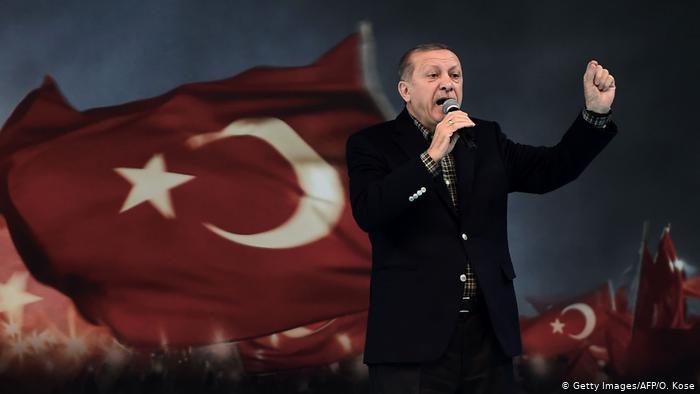 Spiegel: Ο αλαζονικός Ερντογάν και το νεο-οθωμανικό δόγμα