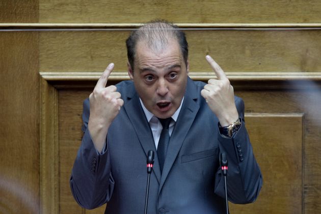 Βελόπουλος: “Είμαι εναντίον της χρήσης μάσκας- Ο Τσιόδρας μας έλεγε ότι ήταν επικίνδυνες”