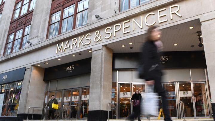Βρετανία: Η Marks and Spencer καταργεί 7.000 θέσεις εργασίας λόγω κοροναϊού