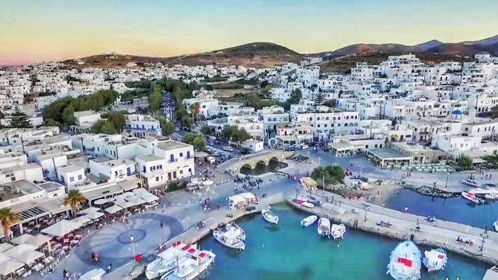 Κρίσιμα ερωτήματα από τον ΣΥΡΙΖΑ για το lockdown σε Πάρο και Αντίπαρο