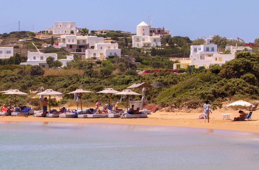 Εντοπίστηκαν οι “φωλιές” του Covid 19 σε Πάρο και Αντίπαρο- Πρόκειται για&hellip;