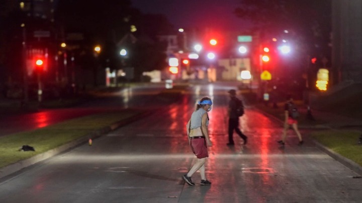 ΗΠΑ: Σε “αυτοάμυνα” ο 17χρονος που σκότωσε δύο διαδηλωτές, δήλωσε ο δικηγόρος του