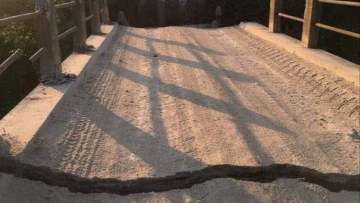 Σέρρες: Κατέρρευσε τμήμα παλιάς γέφυρας στον ποταμό Αγγίτη