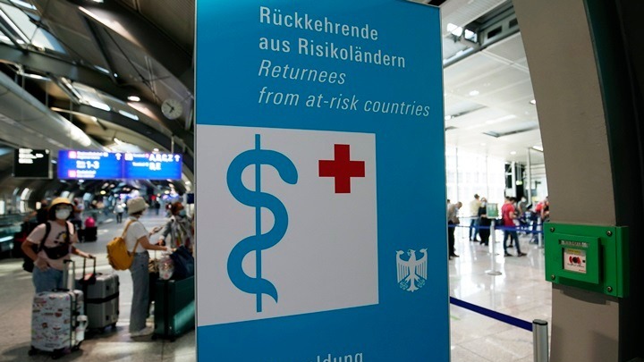 Αυστηρότερους περιορισμούς, ακόμη και νέο “lockdown” περιμένουν τους επόμενους μήνες οι Γερμανοί