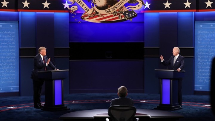 Υψηλοί τόνοι και αλληλοκατηγορίες στο πρώτο ντιμπέιτ Τραμπ – Μπάιντεν