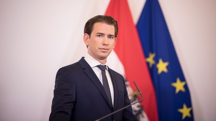 Κουρτς: Η κατανομή αιτούντων άσυλο στην Ευρώπη «δεν θα λειτουργήσει»