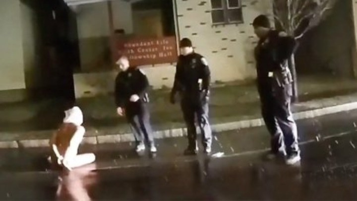 ΗΠΑ: Σε διαθεσιμότητα επτά αστυνομικοί για τη δολοφονία του Ντάνιελ Προυντ