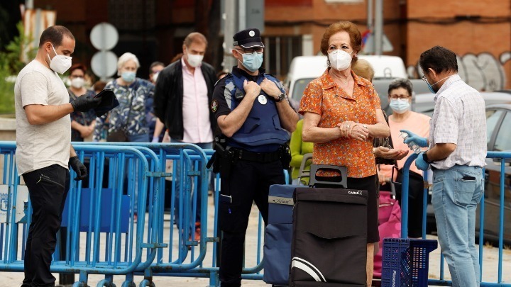 Ο Σάντσεθ ανησυχεί για την έκρηξη των νέων κρουσμάτων στη Μαδρίτη