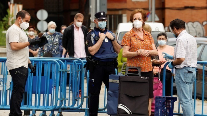 Covid-19: Έκρηξη κρουσμάτων στη Μαδρίτη – Νέα μέτρα σε Δανία, Ολλανδία, Ισλανδία