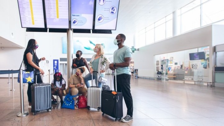 Κομισιόν: Σαφής και έγκαιρη ενημέρωση του κοινού σχετικά με περιορισμούς λόγω κορονοϊού