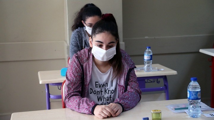 Ιταλία: Θετικός στον κοροναϊό μαθητής στη Φλωρεντία, 25 παιδιά και 4 δασκάλες σε καραντίνα