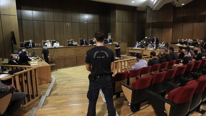 Δίκη Χρυσής Αυγής: Δήλωση κωλύματος υπέβαλε η πρόεδρος της νέας…