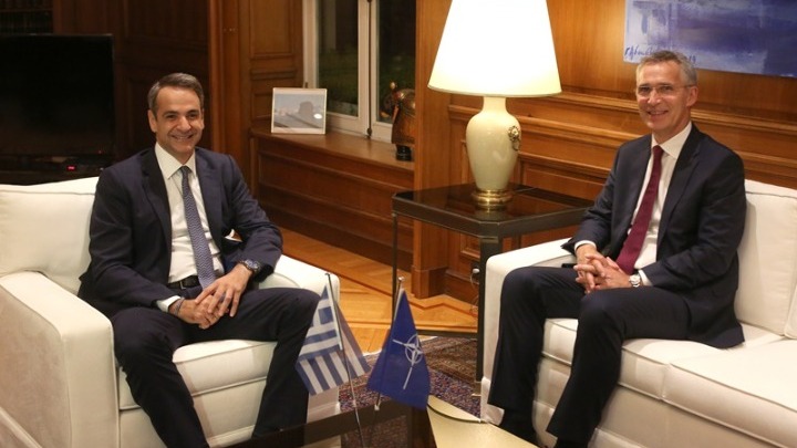 Στην Αθήνα ο ΓΓ του ΝΑΤΟ – Συνάντηση με Μητσοτάκη