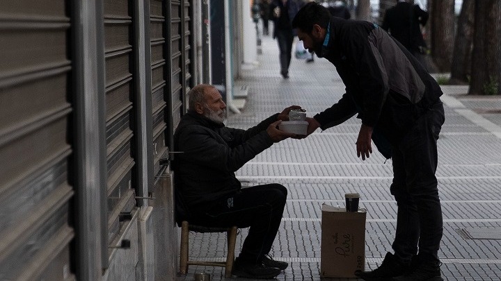 Παγκόσμια Ημέρα Κατοικίας: Μέτρα για τους αστέγους και όσους απειλούνται…