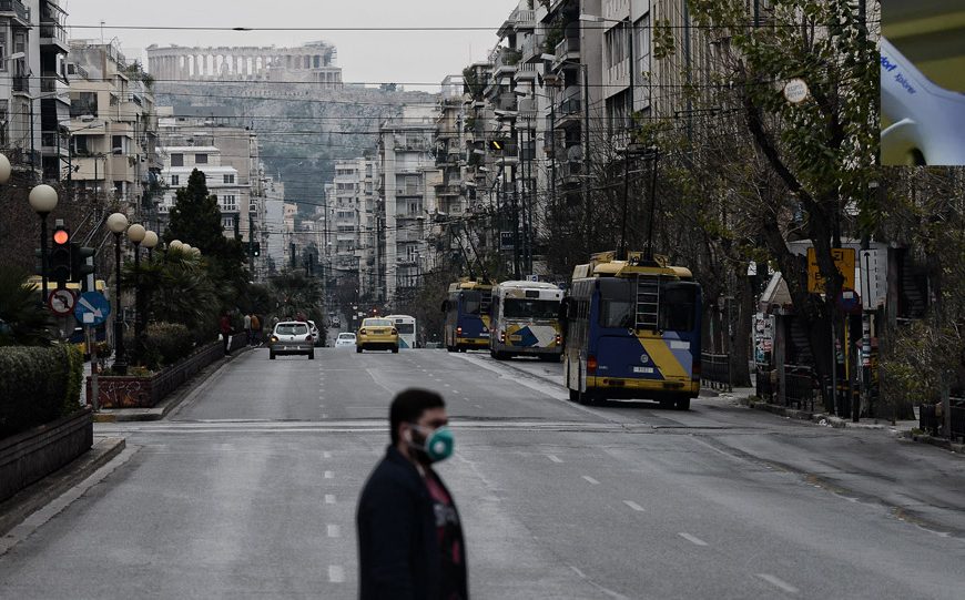 Οι αντιφάσεις του lockdown, ο τρόμος για το ΕΣΥ, η κατάρρευση της&hellip;