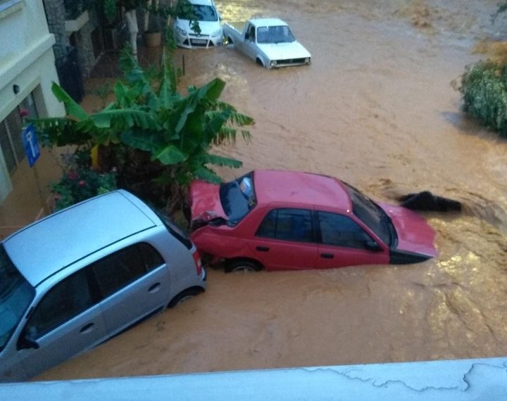 Στο έλεος της κακοκαιρίας η Χερσόνησος – Μεγάλες οι καταστροφές