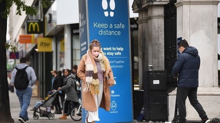 Βρετανία-Covid-19: Εγκρίθηκε το lockdown ενός μήνα από το κοινοβούλιο