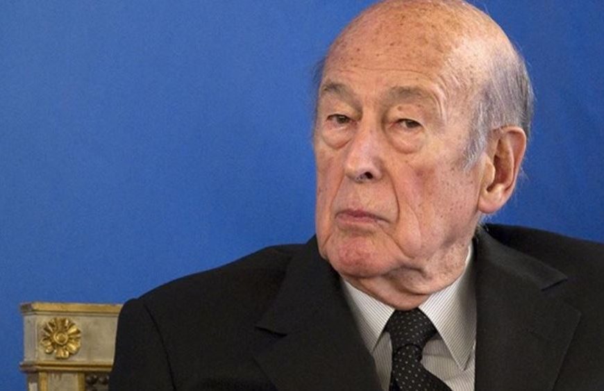 Εσπευσμένα σε νοσοκομείο ο Βαλερί Ζισκάρ ντ΄Εστέν