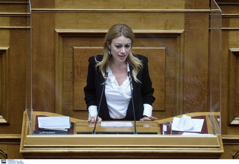 Άρση ασυλίας Αδαμοπούλου: Ένα “επικίνδυνο φαινόμενο” …