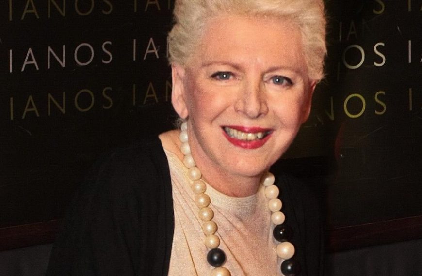 ΕΣΗΕΑ – Επιστολή στην ΕΟΔ για τη λογοκρισία προς την Έλενα Ακρίτα από «Τα Νέα»