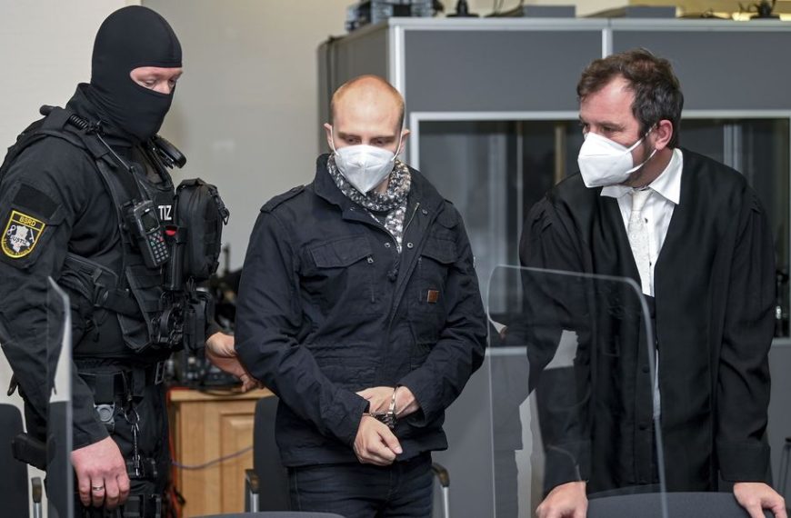 Γερμανία: Ισόβια στο δράστη της επίθεσης κατά της συναγωγής του Χάλε