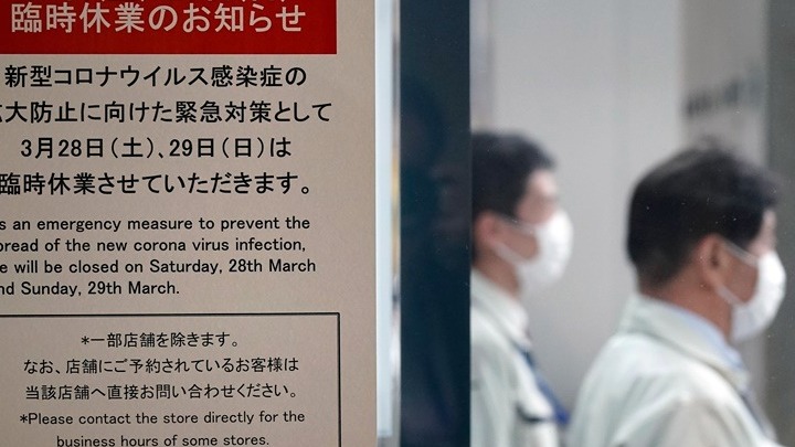 Έντονες πιέσεις δέχεται το σύστημα υγείας του Τόκιο λόγω της ραγδαίας ανόδου των κρουσμάτων