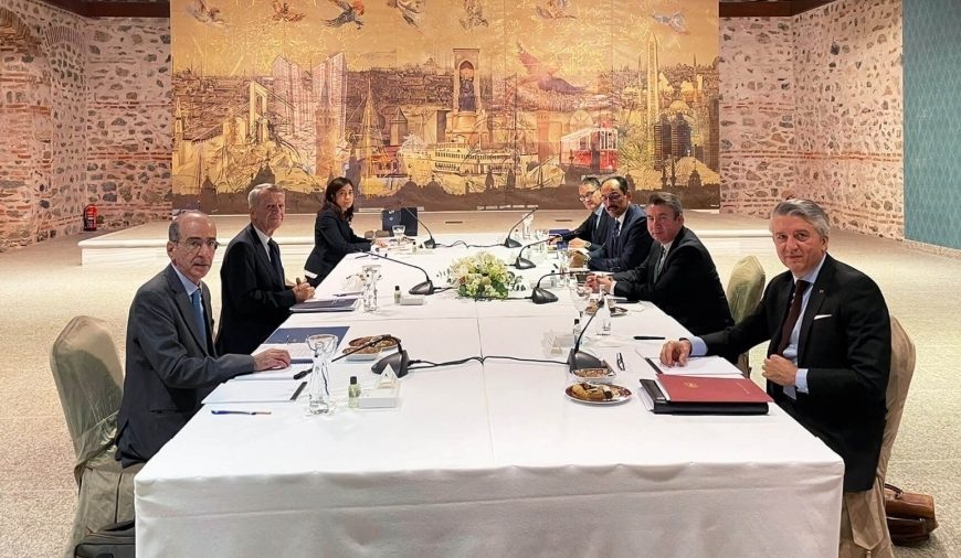 Ανάλυση: “Δια χειρός” Ερντογάν-Καλίν οι διερευνητικές- Τα επόμενα βήματα μετά τη συνάντηση&hellip;