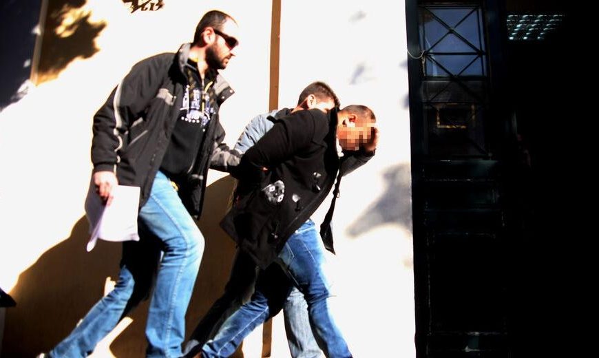 Εισαγγελέας: Ενοχοι και οι δύο κατηγορούμενοι για τον φόνο του Μένη Κουμανταρέα