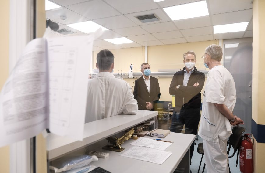 Μητσοτάκης από Ικαρία: Η εμβολιαστική εκστρατεία εξελίσσεται ομαλά – Θα πάει καλά&hellip;