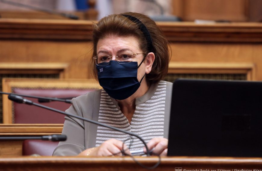 Υπόθεση Λιγνάδη: Παρέμβαση εισαγγελέα και παραίτηση Μενδώνη-Γιατρομανωλάκη ζητά ο ΣΥΡΙΖΑ