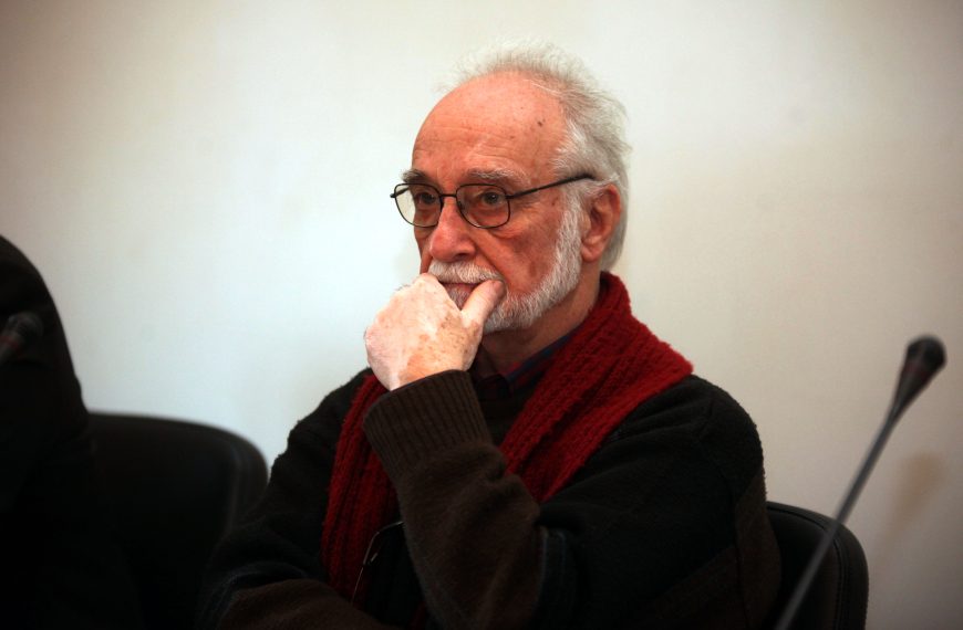 Θ. Παπαγεωργίου: Αρνείται την επιχορήγηση για το θέατρό του – Επιστολή κόλαφος&hellip;