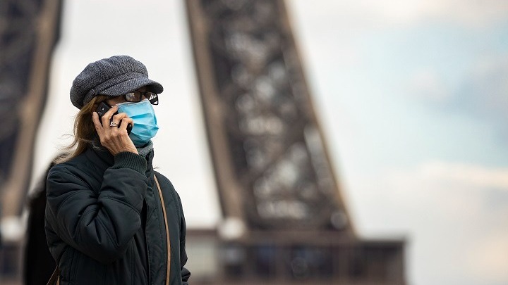 Covid-19: Η Γαλλία εισήλθε στο τρίτο κύμα της πανδημίας με ρεκόρ κρουσμάτων