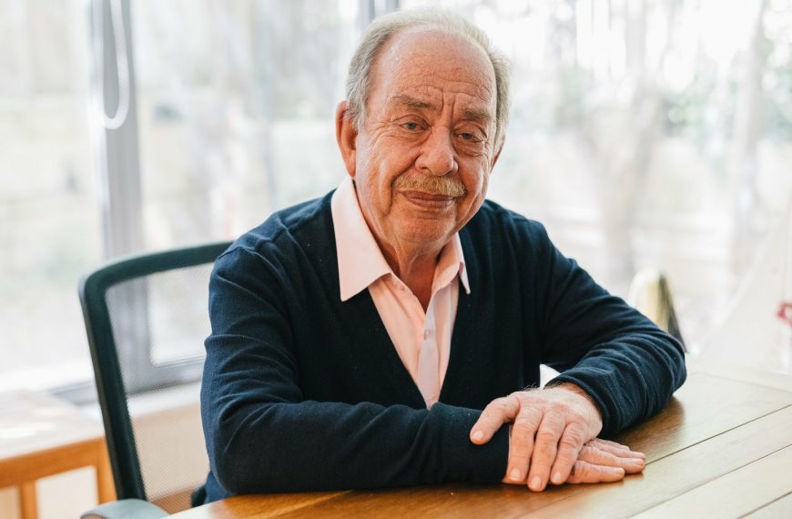 Μαμαλάκης: Την αγκαλιά εγώ την έμαθα στην φυλακή με το ΚΕΘΕΑ