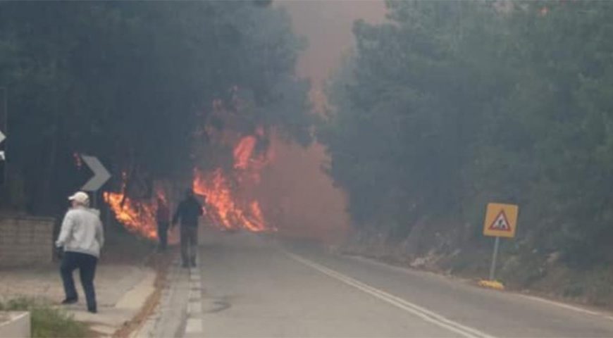 Μεγάλη φωτιά στη Σάμο
