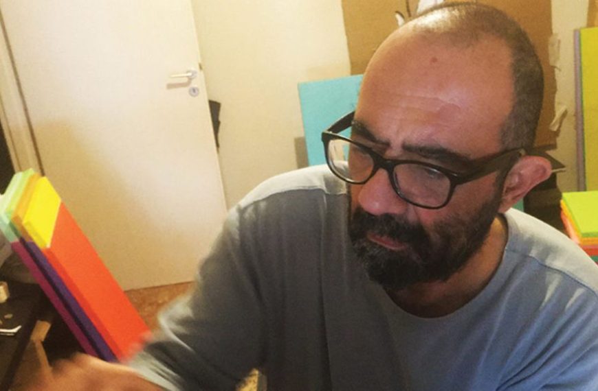 Πέθανε ο δημοσιογράφος Νίκος Ζαχαριάδης