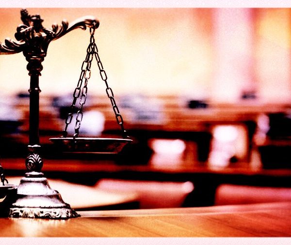 Δημήτρης Αβραμόπουλος/ Πολεμώντας την ατιμωρησία στον 21ο αιώνα