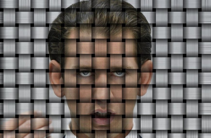 Θα πάει φυλακή το «χρυσό αγόρι» του συντηρητισμού στην Ευρώπη;