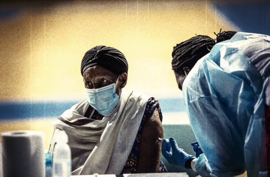 «Bon pour l’ Afrique*»: Το περίκλειστο προάστιο της κυρίας Ούρσουλας