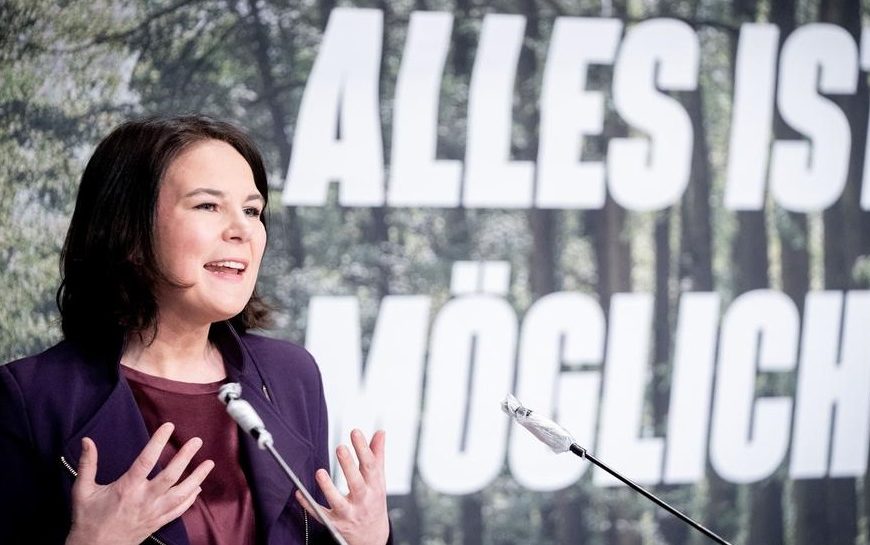 Μ. Ψύλος/ Μπορούν ένας τραπεζίτης και μία ακτιβίστρια να αλλάξουν την Ευρώπη;