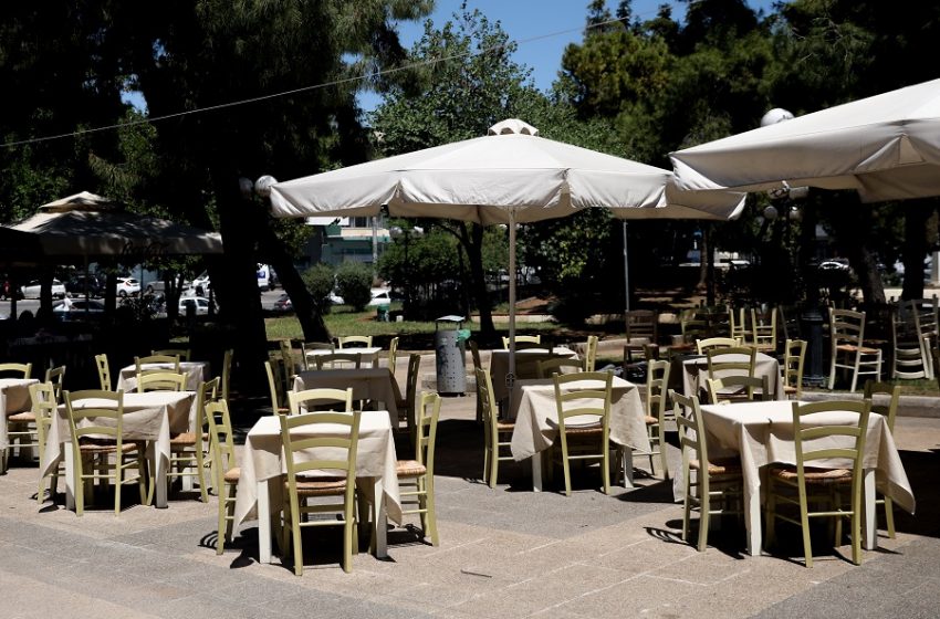 Αφαντοι οι εργαζόμενοι στα τουριστικά επαγγέλματα στην Ελλάδα