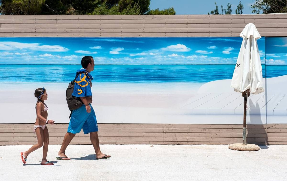 Ακριβές για τους Έλληνες οι διακοπές στην Ελλάδα