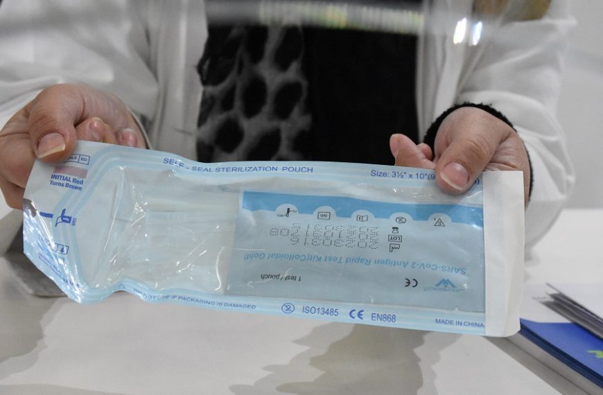 Self Tests: Οταν η κυβέρνηση πετάει το μπαλάκι των ευθυνών στους εργαζόμενους&hellip;