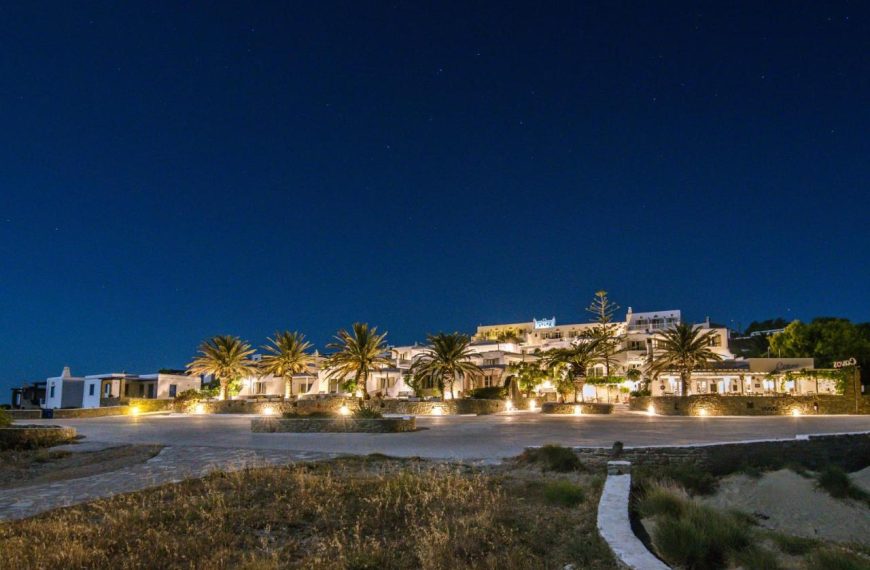 “Κάβος”: Το απόλυτο must στην Τήνο (εικόνες)