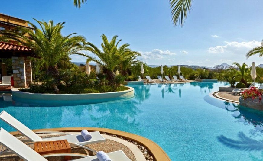 #CostaNavarino, ή μόνο “Rooms to let” και μια φέτα καρπούζι για τους&hellip;