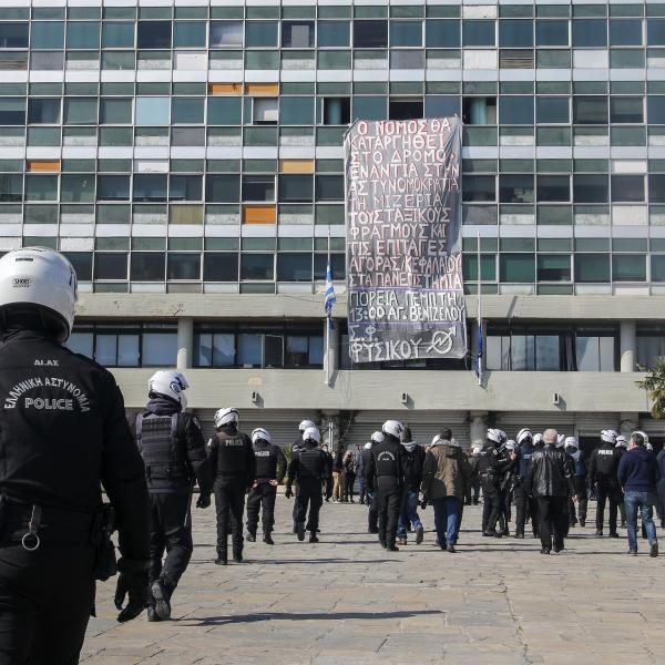 Μηταράκης: Καταργείται η ΟΠΠΙ – Έρχονται έφιπποι αστυνόμοι σε τουριστικά&hellip;