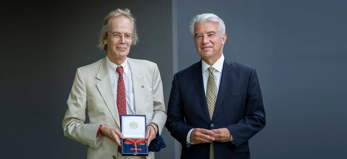 Απονομή του Μεγαλόσταυρου του Τάγματος της Αξίας της Ομοσπονδιακής Δημοκρατίας της Γερμανίας στον&hellip;